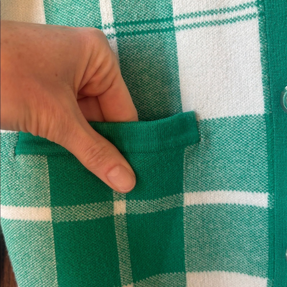 Cynthia Rowley Plaid Button Up Cardigan Green and White Long Sleeve - Picture 6 of 10